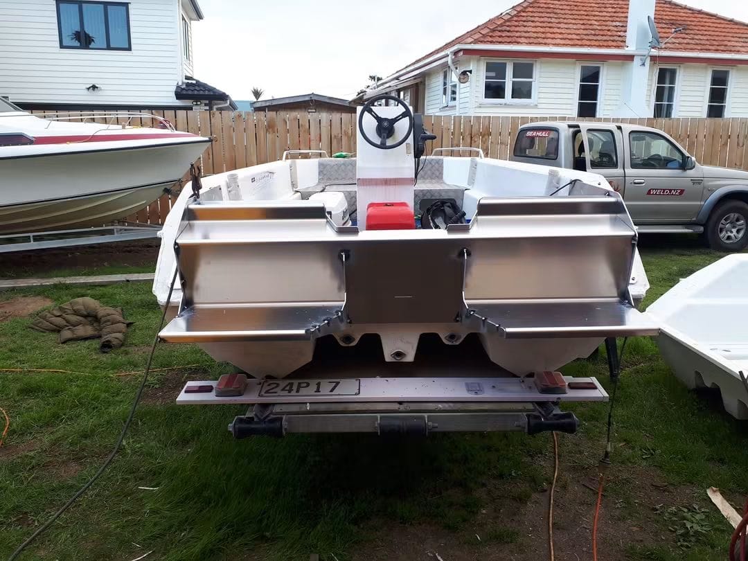 Aluminium back set fitted to the stern of a Seahull